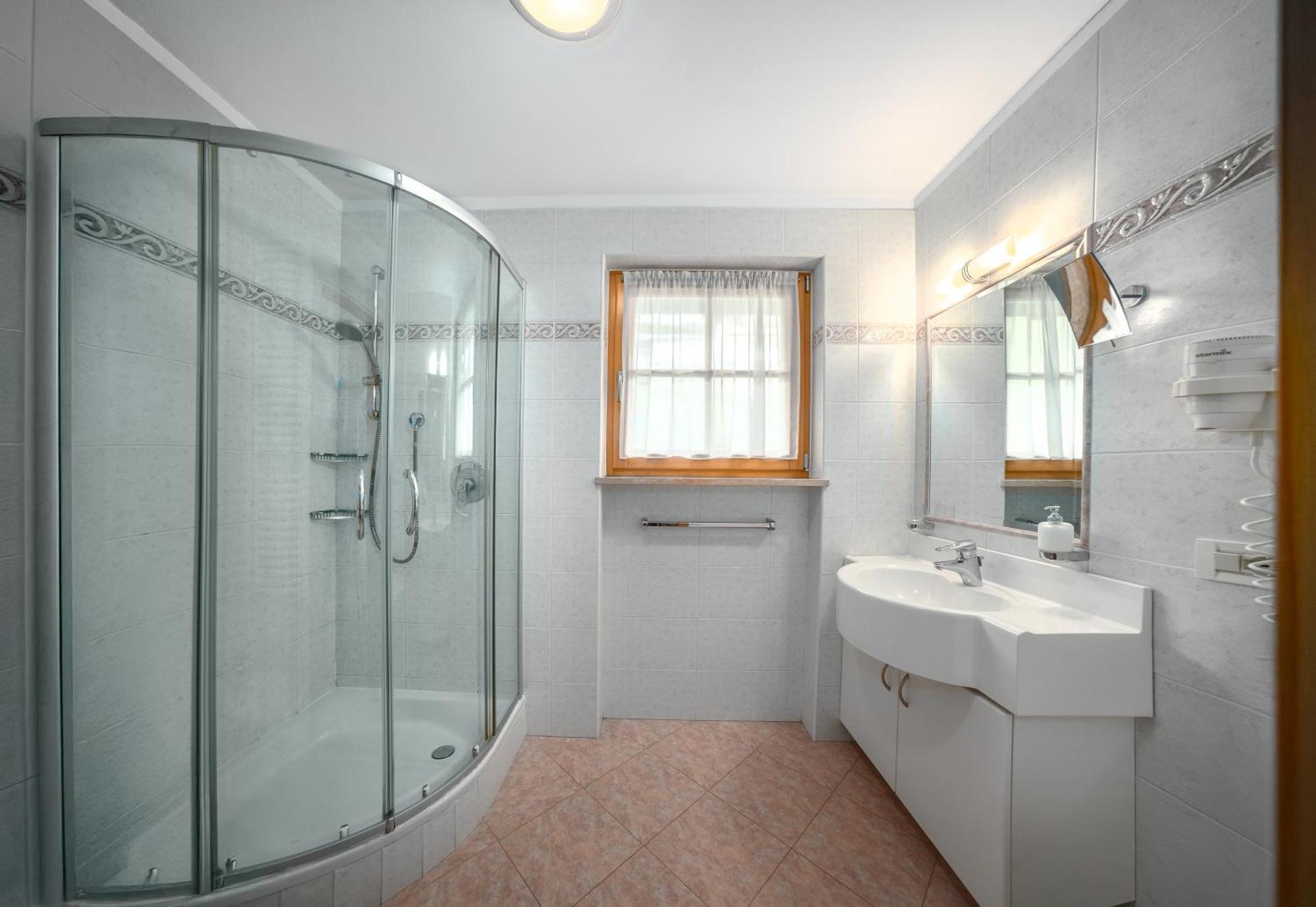 Anna Lodges Dolomites Santa Cristina Val Gardena エクステリア 写真