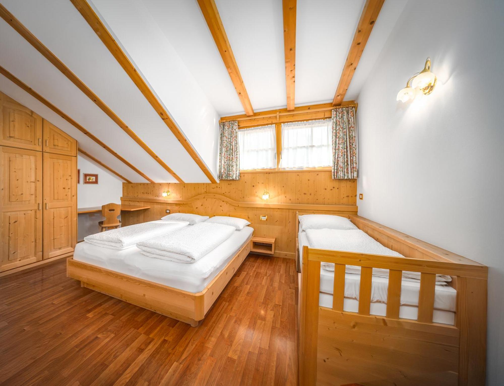 Anna Lodges Dolomites Santa Cristina Val Gardena エクステリア 写真