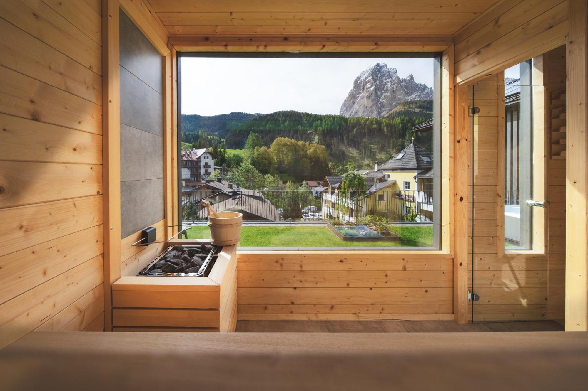 Anna Lodges Dolomites Santa Cristina Val Gardena エクステリア 写真